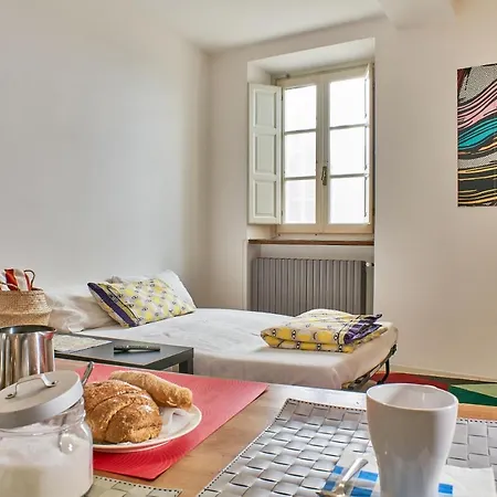 Colorato E Vivace Bilocale Apartment Lucca