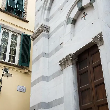 Colorato E Vivace Bilocale Apartamento Lucca